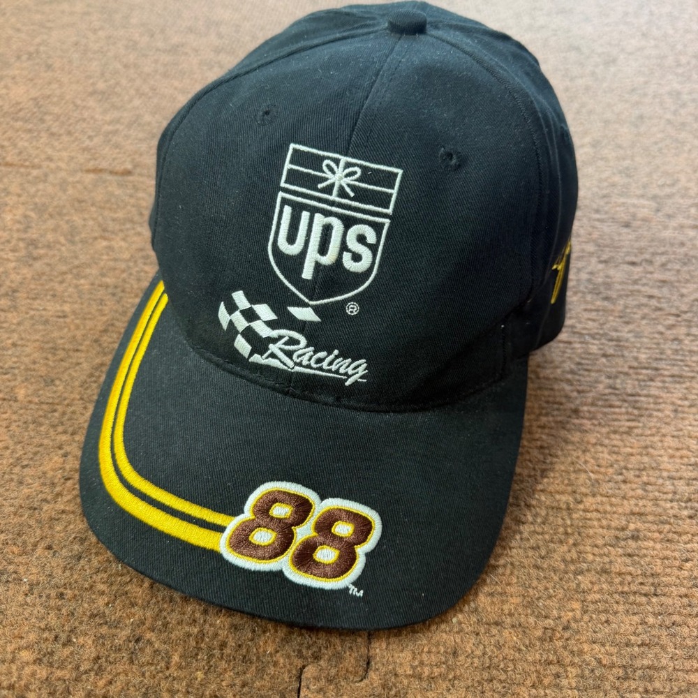Dale Jarrett UPS Racing 88 NASCAR Hat Black Snapback Competitors View‎ Mens Cap